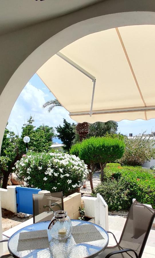 Lovely 1-Bedroom Unit @ Fabulous Location Paphos Eksteriør bilde