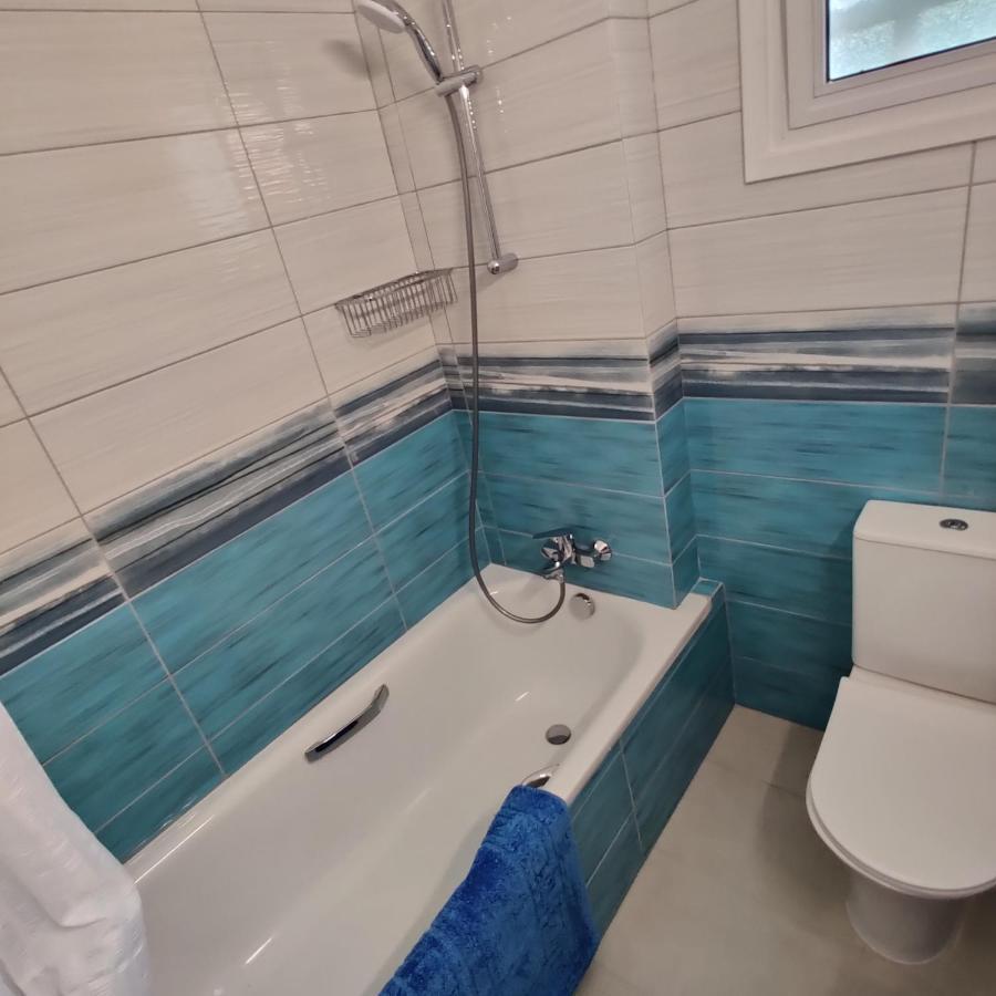 Lovely 1-Bedroom Unit @ Fabulous Location Paphos Eksteriør bilde